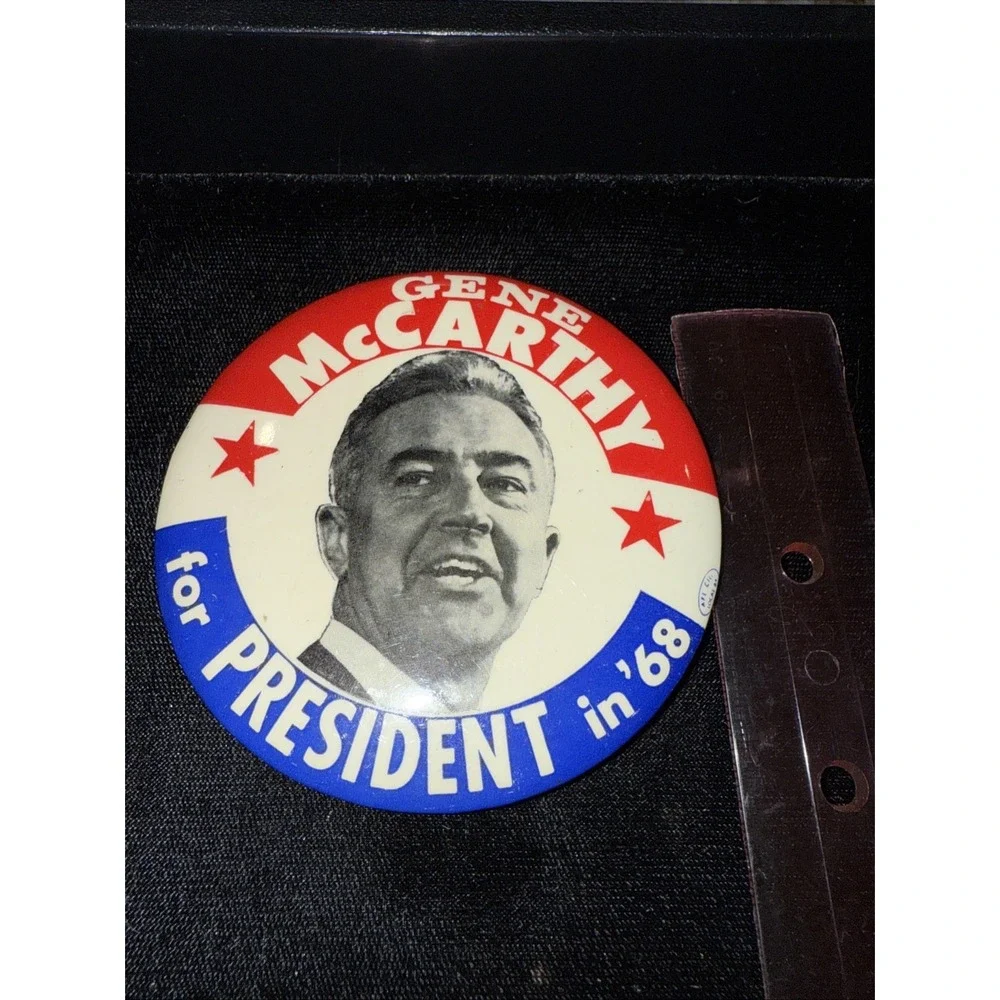 1968 Gene McCarthy for President Presidential 4 Inch‎ Pin 5338